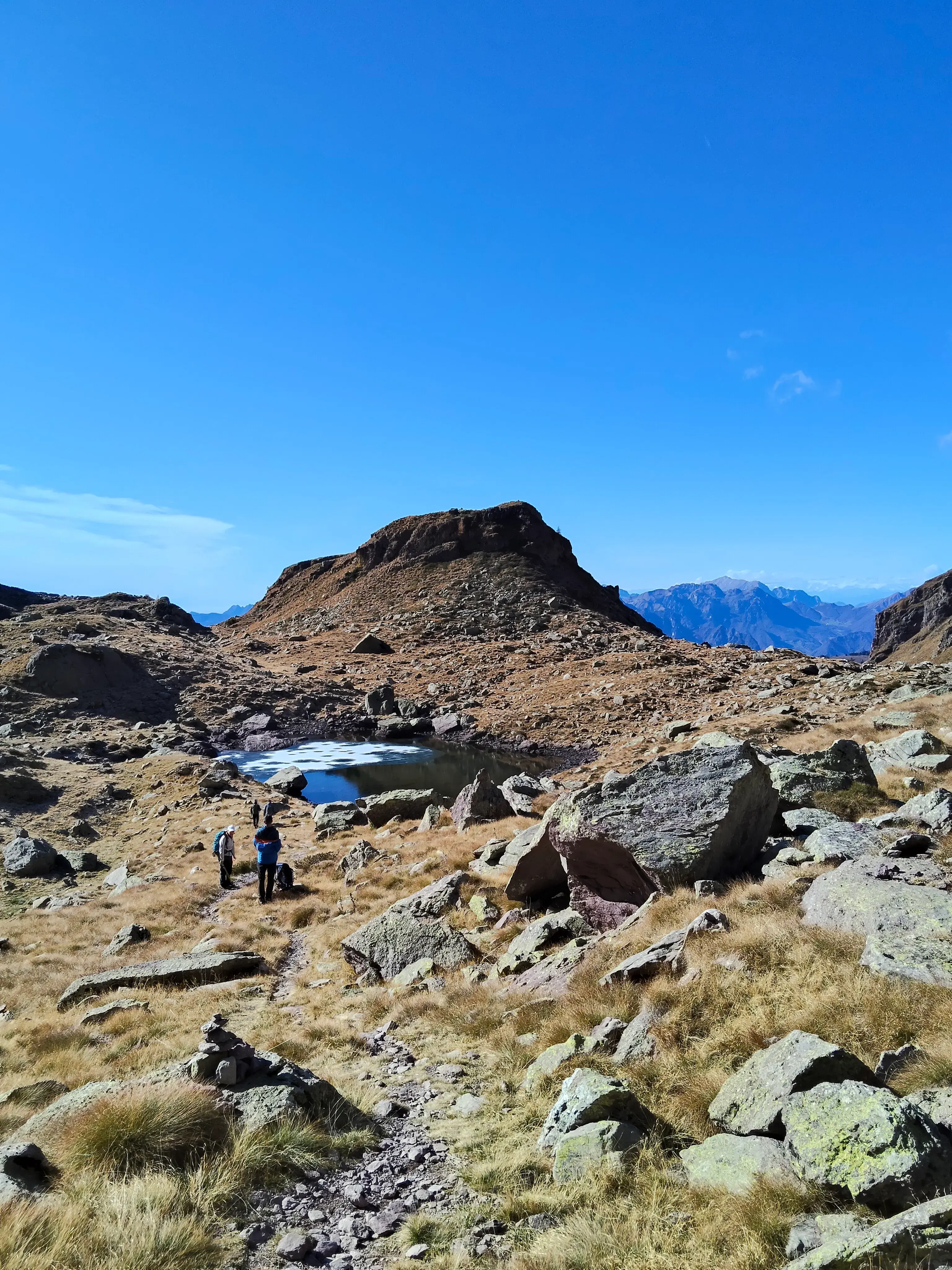 Tre Pizzi e Monte Pietra Quadra da Roncobello