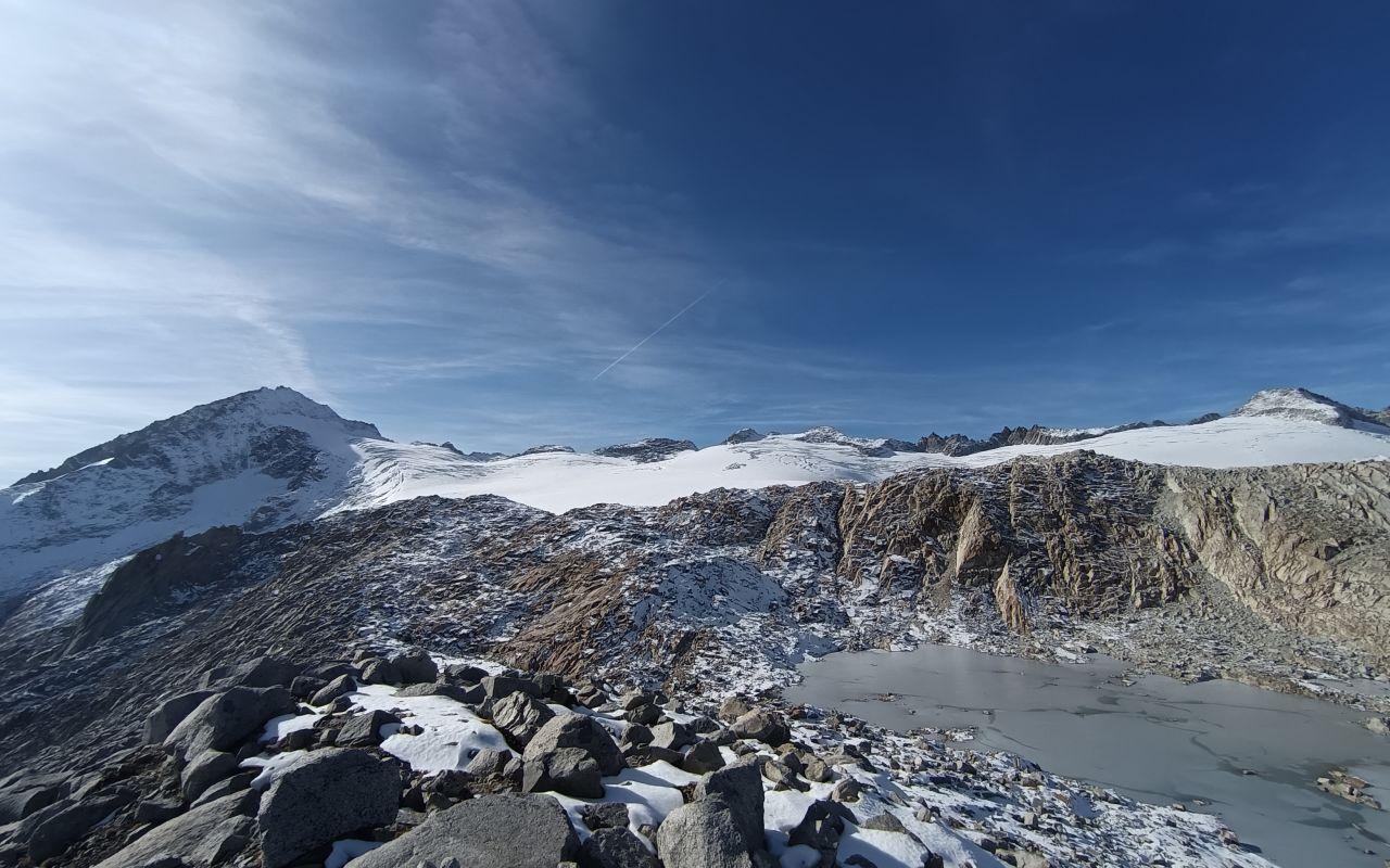Rifugio Carè Alto e Cima Pozzoni